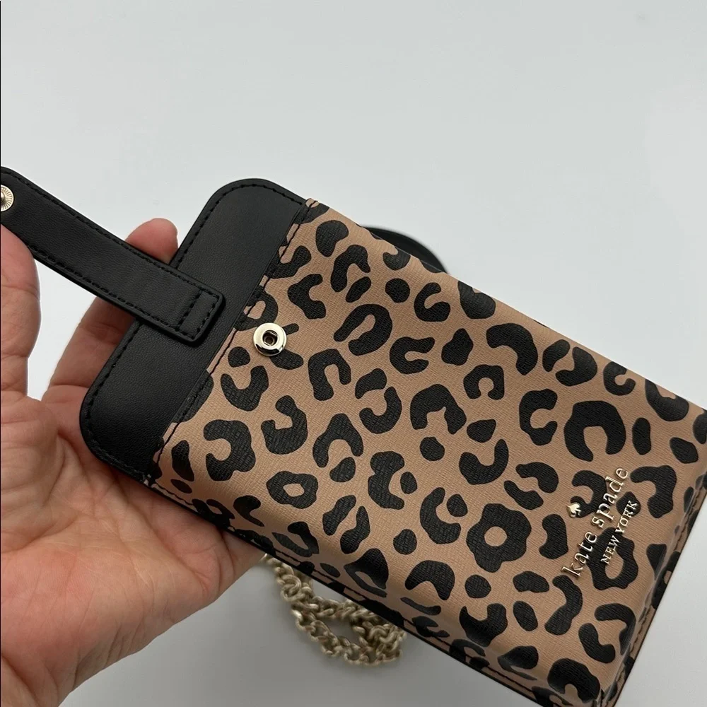 Kate Spade Remi Graphic Leopard Colorblock North South Tab Phone Crossbody NWOT